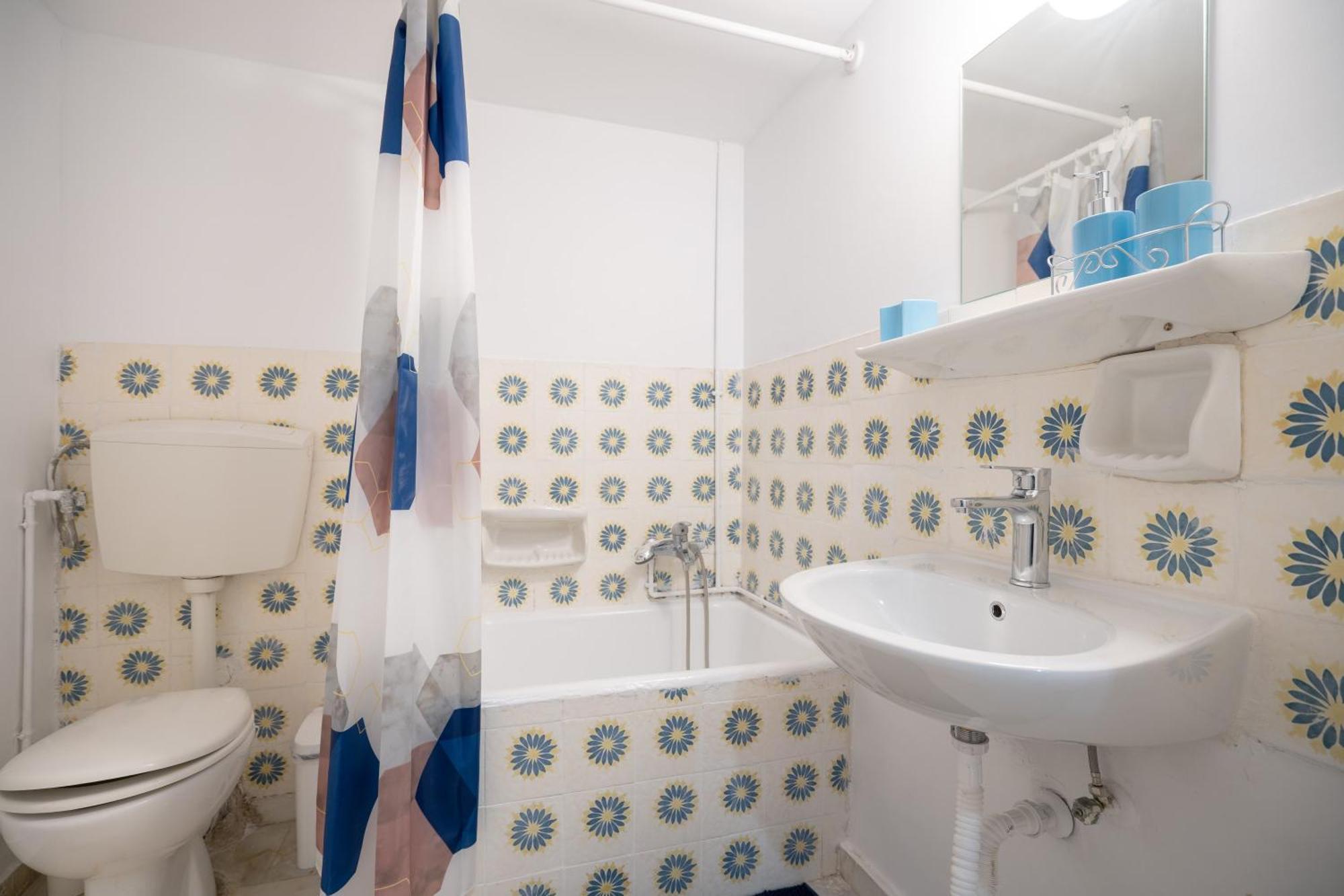 Neos Kosmos Metro St 1 Bedrm 3 Pers Flat By Mps Apartment *